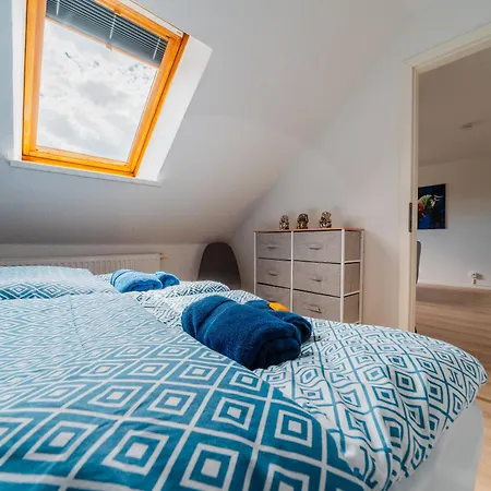 Zentrale Wohlfuehlwohnung - Ideal Fuer Ihren Urlaub Oder Geschaeftsreise 公寓