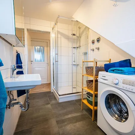 Zentrale Wohlfuehlwohnung - Ideal Fuer Ihren Urlaub Oder Geschaeftsreise * 马格德堡